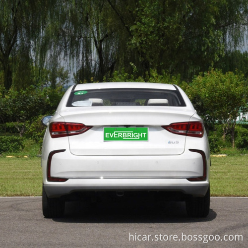 5 Seats 4 Wheels High Speed Electric Car Adult Electric Sedan Chinese New Cars baic eu5